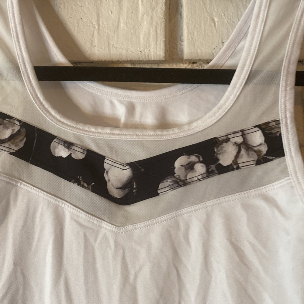 Tail Activewear Brooklyn Tank - Blossom‎ - Picture 4 of 8